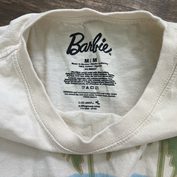 Mattel Barbie Malibu Pink and White Kids T-Shirt - Picture 2 of 2